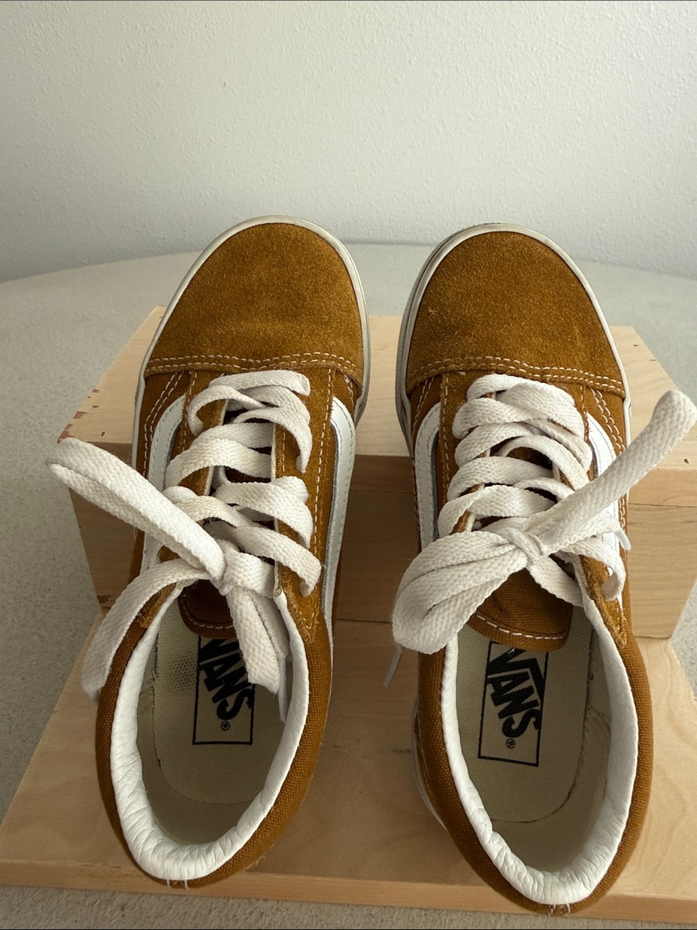 Vans Kids Low-Top Suede Lace-Up Sneakers - White Stripe, Mustard - Picture 5 of 6